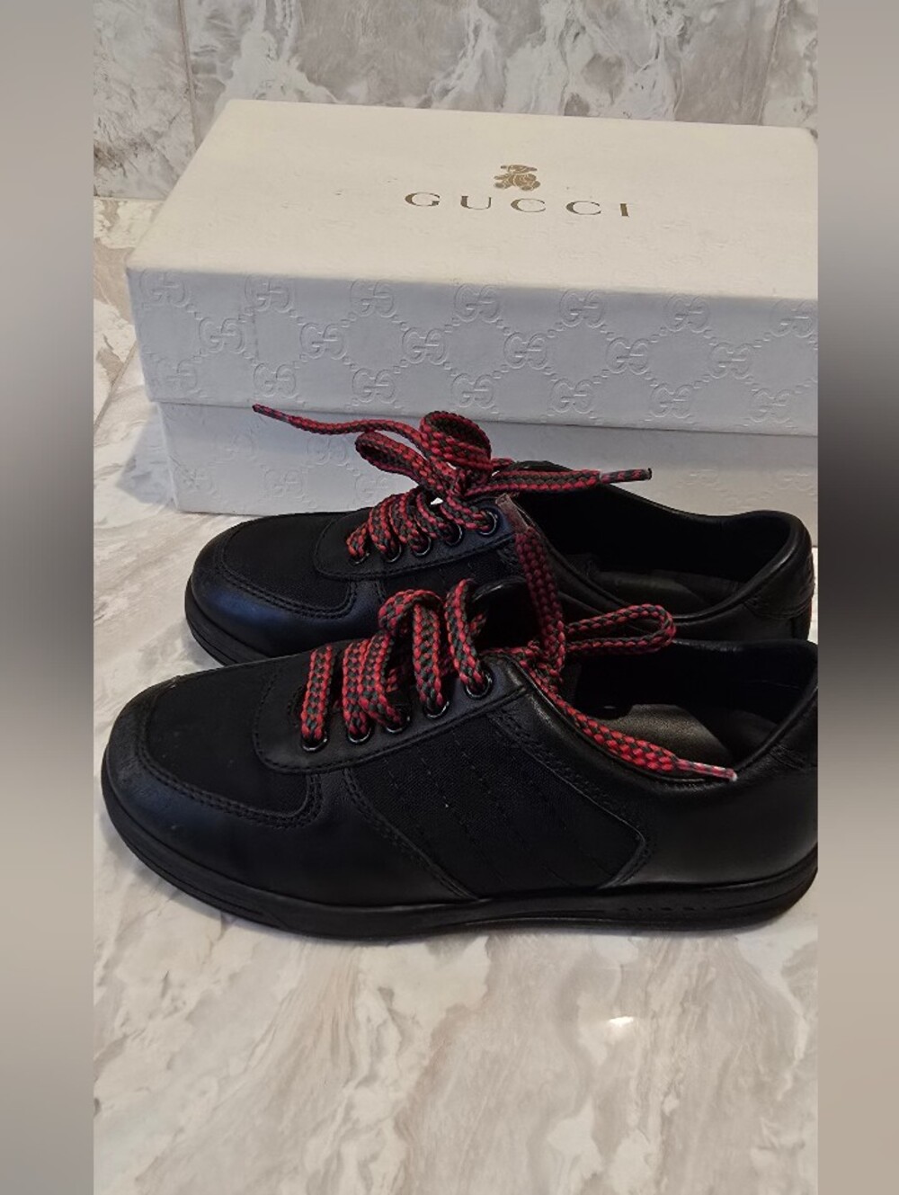 Authentic Gucci Kids Black Leather Sneakers with Red Accent Laces with Box